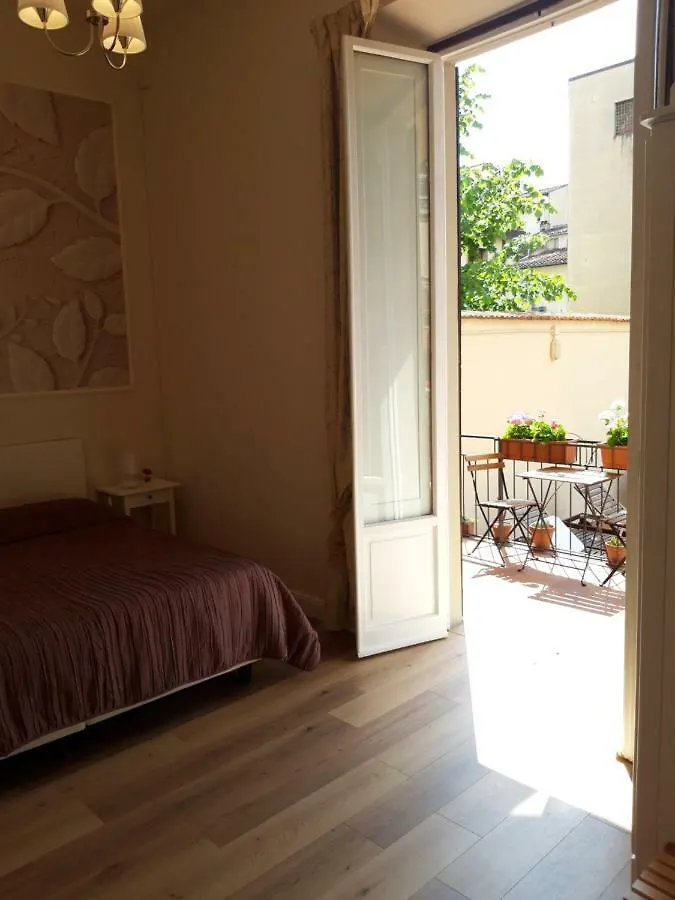 ***  Il Sorriso Bed & Breakfast Florence Italy